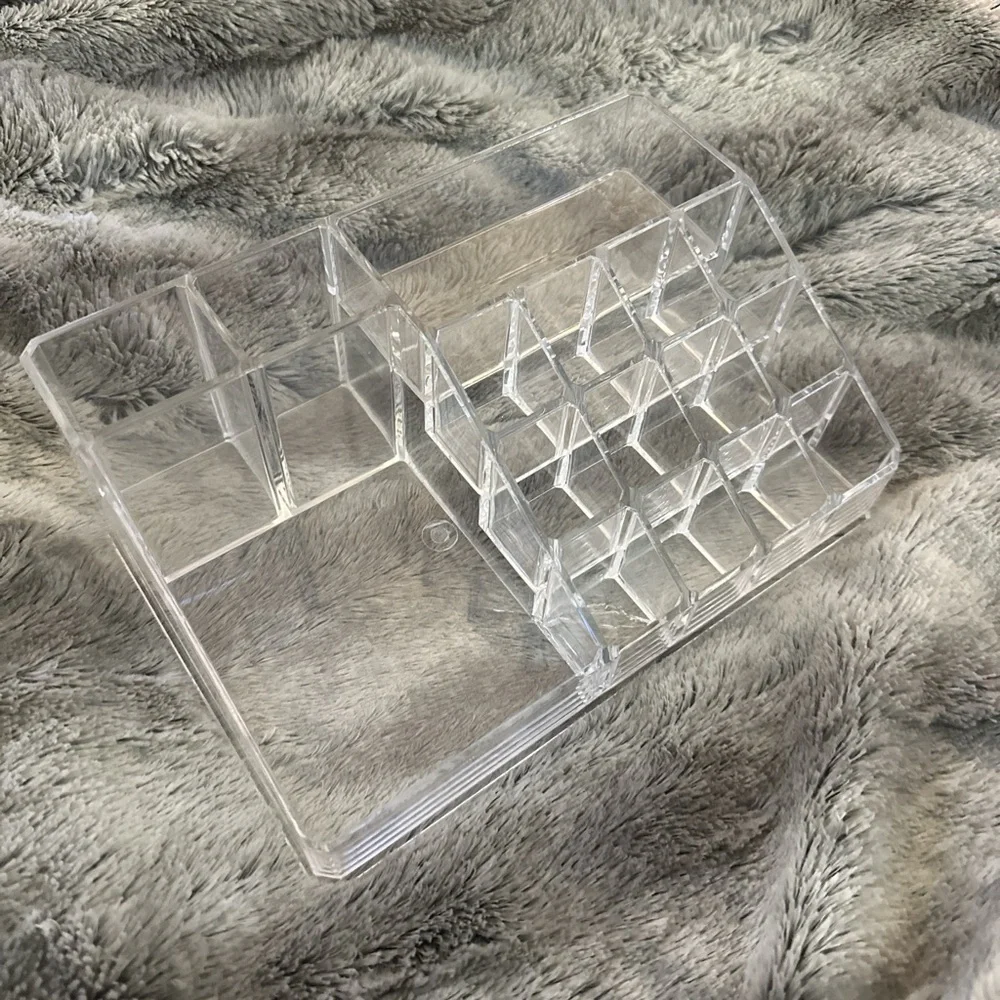 Clear acrylic makeup organizer